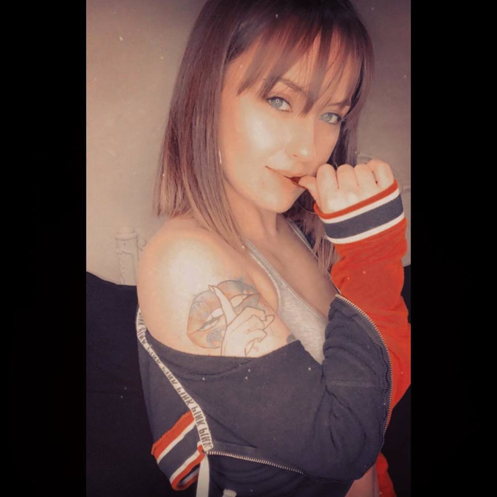 Meet your Posher, Liz